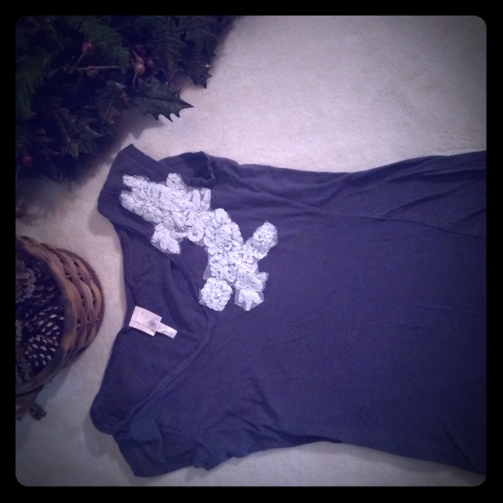 Rue 21 Sleeveless Tee